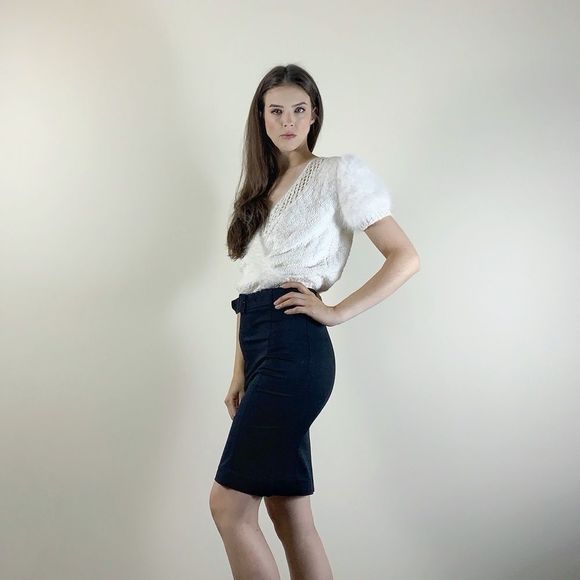 Prada black pencil skirt with belt, XS 38. - Picture 2 of 9